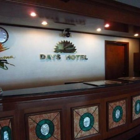 Days Hotel Mactan Cebu Isla de Mactán Exterior foto